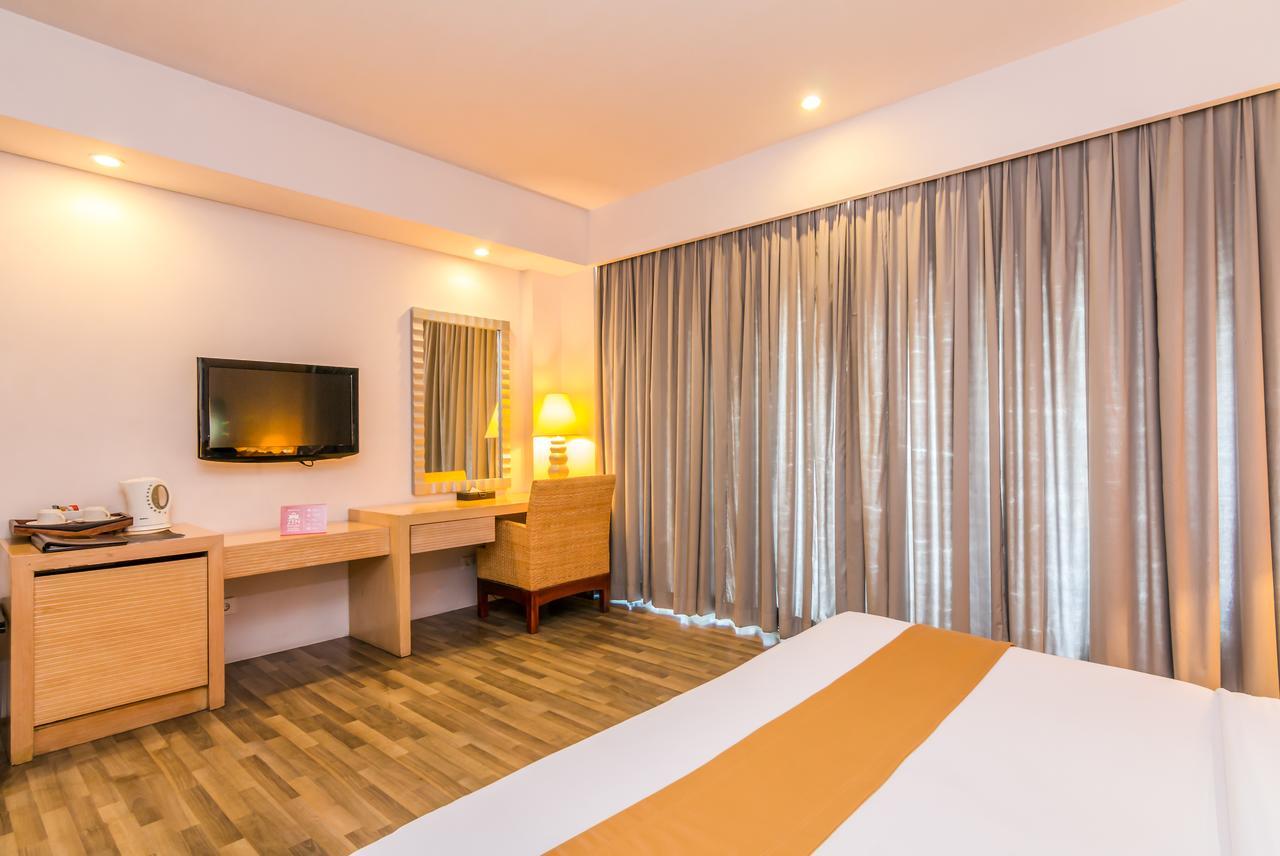 Hotel Zen Premium Uluwatu Complex Esterno foto